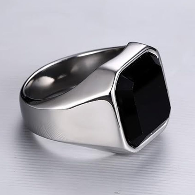 Мужское кольцо, черный сердоли – обзор и цена Mens Signet Ring