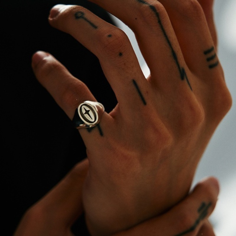 Минималистичное регулируемое к – обзор и цена Mens Signet Ring
