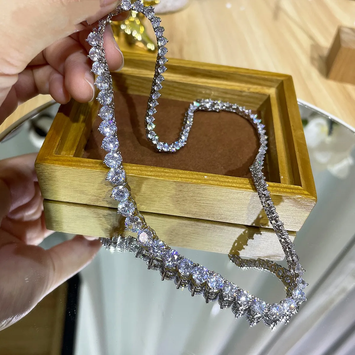 Женское Ожерелье для тенниса,  – обзор и цена Crystal Choker Necklace